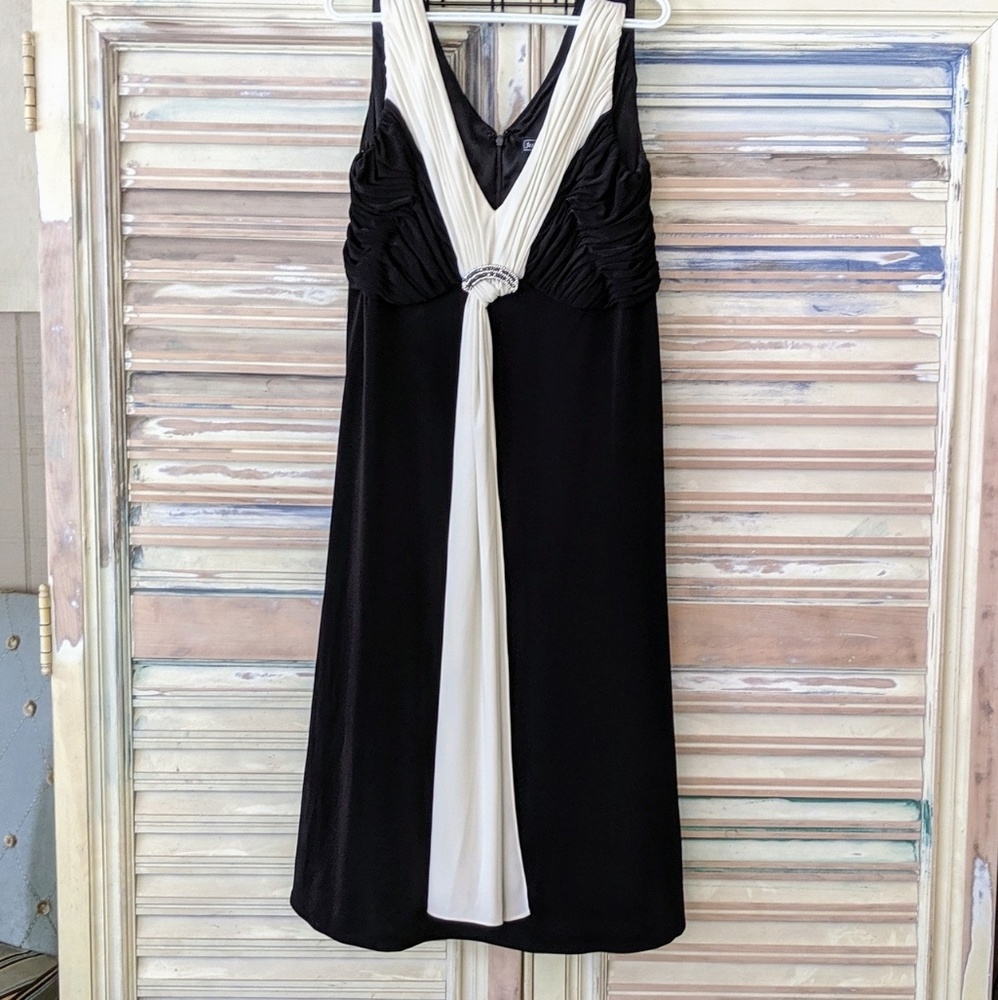 Jessica Howard dress